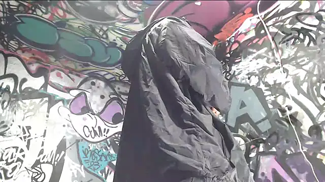 Snapshot of Justin_Frank chatting on January 21, 2025, 11:34 pm Justin Frank online show from January 21, 2025, 11:34 pm