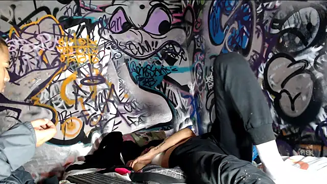 Snapshot of Justin_Frank chatting on March 6, 2025, 9:20 pm Justin Frank online show from March 6, 2025, 9:20 pm