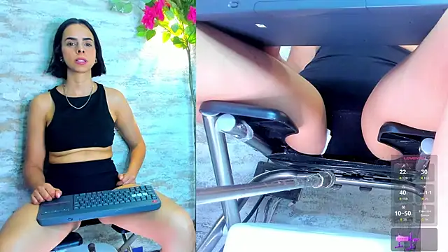 Amelia Myers online show from October 7, 2025, 8:17 pm