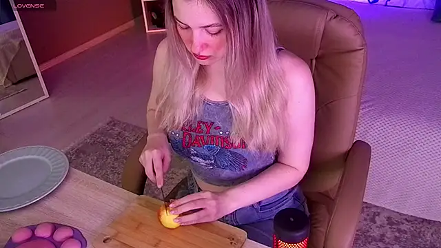 Snapshot of elinanortas chatting on September 30, 2025, 1:10 am elinanortas online show from September 30, 2025, 1:10 am