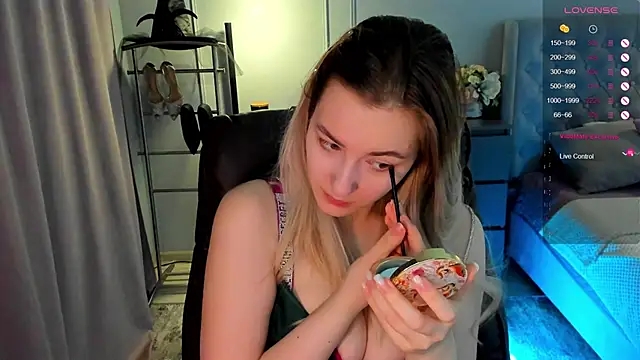 Snapshot of elinanortas chatting on October 4, 2025, 1:14 am elinanortas online show from October 4, 2025, 1:14 am