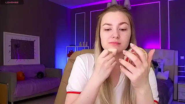 Snapshot of elinanortas chatting on October 30, 2025, 1:07 am elinanortas online show from October 30, 2025, 1:07 am