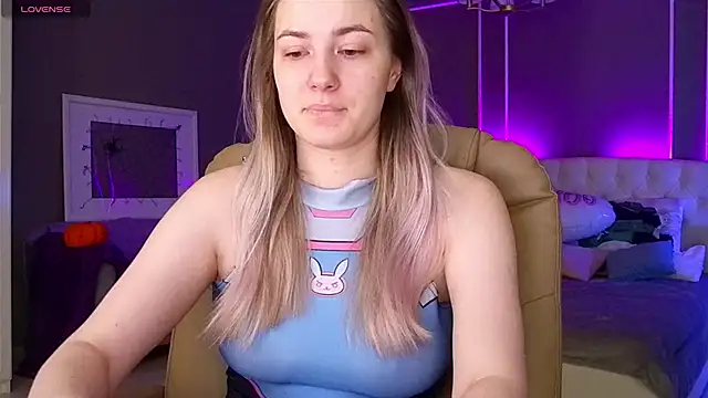 Snapshot of elinanortas chatting on November 3, 2025, 1:29 am elinanortas online show from November 3, 2025, 1:29 am