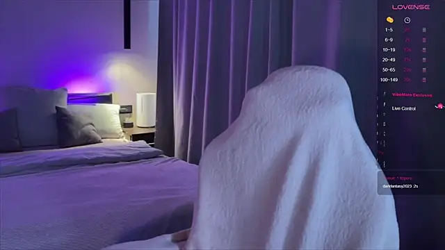 Snapshot of elinanortas chatting on November 28, 2025, 4:37 am elinanortas online show from November 28, 2025, 4:37 am