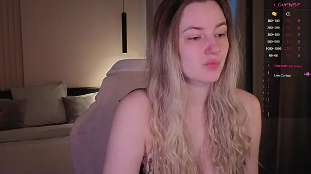 Snapshot of elinanortas chatting on December 15, 2025, 5:12 am elinanortas online show from December 15, 2025, 5:12 am