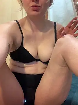 vanda26hot online show from April 23, 2026, 9:30 am