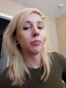 AmethystFoxx online show from February 16, 2026, 9:22 pm