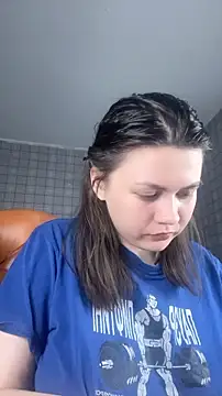 Snapshot of NinaVI chatting on February 8, 2026, 8:23 pm NinaVI online show from February 8, 2026, 8:23 pm