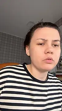 Snapshot of NinaVI chatting on March 2, 2026, 7:21 pm NinaVI online show from March 2, 2026, 7:21 pm