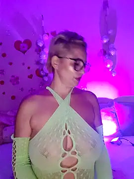 Snapshot of BellaBellaHot chatting on September 26, 2025, 3:38 pm BellaBellaHot online show from September 26, 2025, 3:38 pm