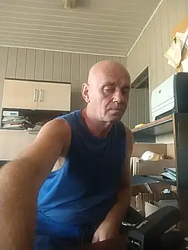 Snapshot of wilkalfa chatting on July 24, 2026, 8:01 am wilkalfa online show from July 24, 2026, 8:01 am
