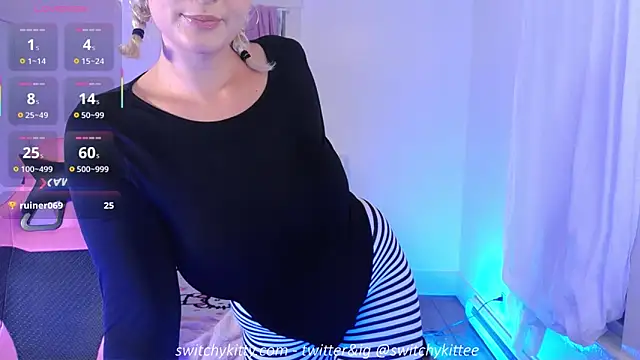 Snapshot of ashleyblaydex chatting on October 4, 2025, 12:19 am ashleyblaydex online show from October 4, 2025, 12:19 am