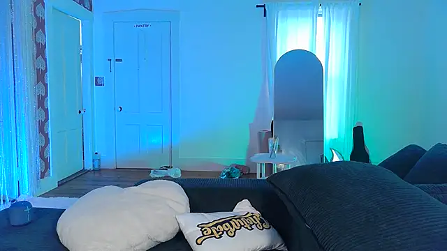 Snapshot of ashleyblaydex chatting on October 27, 2025, 8:13 pm ashleyblaydex online show from October 27, 2025, 8:13 pm