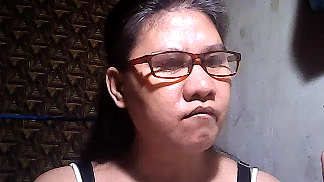 sweetsosie18 online show from May 1, 2026, 10:31 am