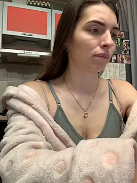 SeducingYoghourt online show from January 3, 2025, 1:47 pm