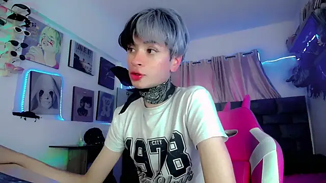 Snapshot of Sweet_Jack1 chatting on March 11, 2025, 9:04 pm Sweet Jack1 online show from March 11, 2025, 9:04 pm