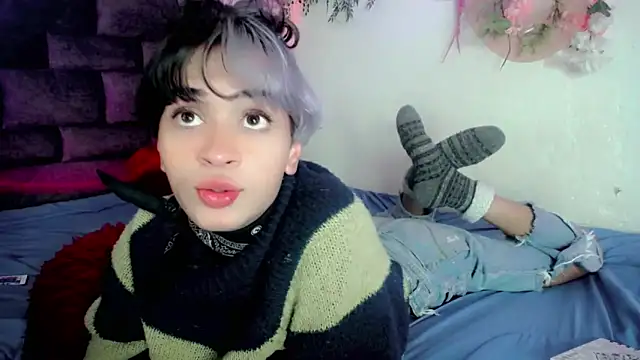 Snapshot of Sweet_Jack1 chatting on March 12, 2025, 9:35 pm Sweet Jack1 online show from March 12, 2025, 9:35 pm