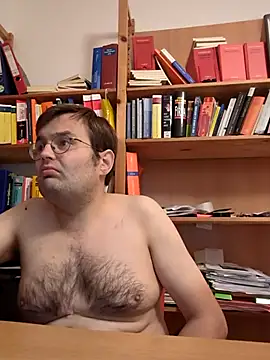 Snapshot of makau1 chatting on September 30, 2025, 5:40 pm makau1 online show from September 30, 2025, 5:40 pm