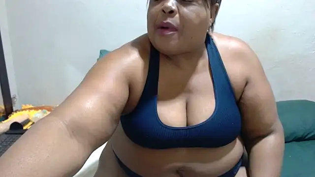 MatureBootyBabe4Uxx online show from April 27, 2026, 1:09 pm
