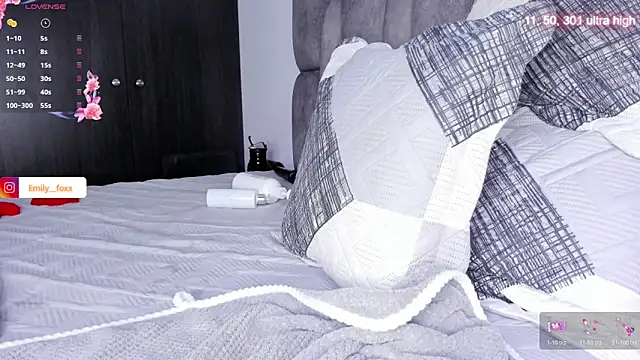 emily fox1 online show from March 10, 2026, 10:42 am