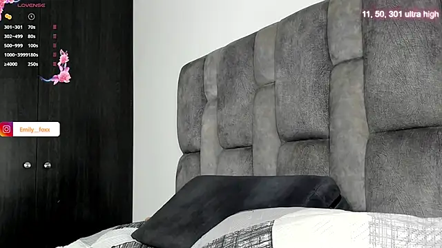 Snapshot of emily_fox1 chatting on July 24, 2026, 11:30 am emily fox1 online show from July 24, 2026, 11:30 am