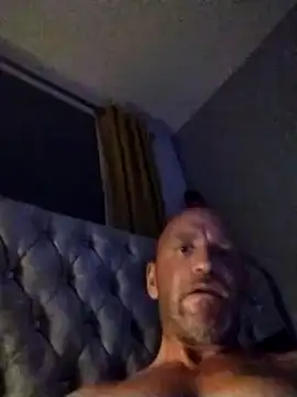 Verynaughtyx online show from September 30, 2025, 1:21 am