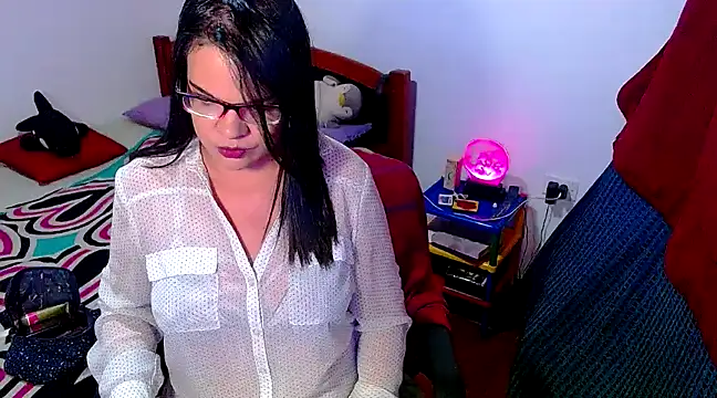 Snapshot of luchiana_hott21 chatting on March 21, 2025, 8:18 pm luchiana hott21 online show from March 21, 2025, 8:18 pm