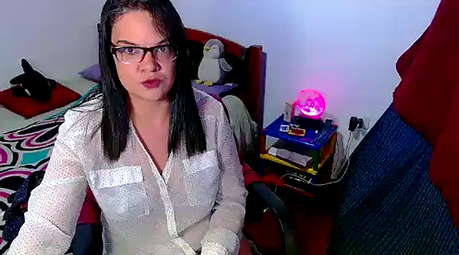 Snapshot of luchiana_hott21 chatting on March 21, 2025, 11:23 pm luchiana hott21 online show from March 21, 2025, 11:23 pm