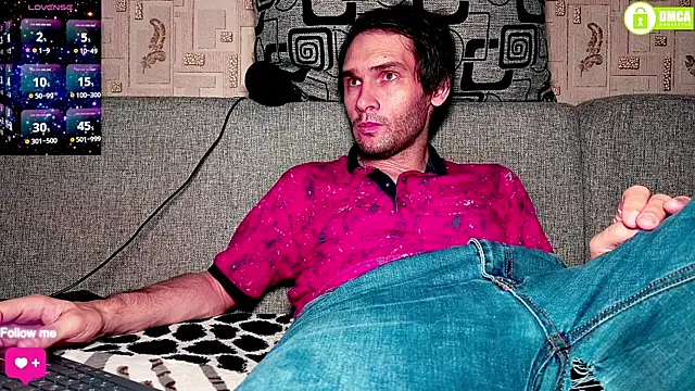 Snapshot of DavidCarroll chatting on November 1, 2025, 6:43 pm DavidCarroll online show from November 1, 2025, 6:43 pm