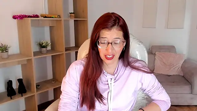 Snapshot of Antonnella_3 chatting on October 27, 2025, 12:53 pm Antonnella 3 online show from October 27, 2025, 12:53 pm