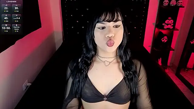 My vampire Mia online show from March 5, 2026, 7:48 am