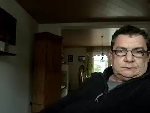 Nobbie444 online show from March 11, 2026, 12:33 pm