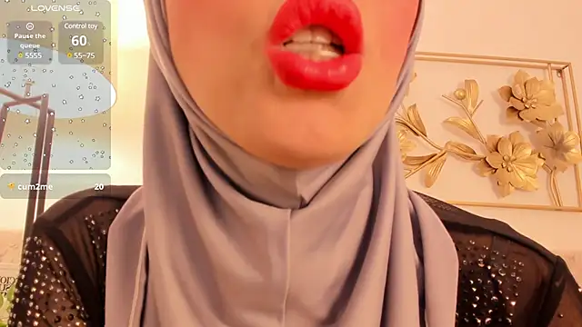 Snapshot of hanajameela chatting on January 2, 2025, 11:41 am hanajameela online show from January 2, 2025, 11:41 am