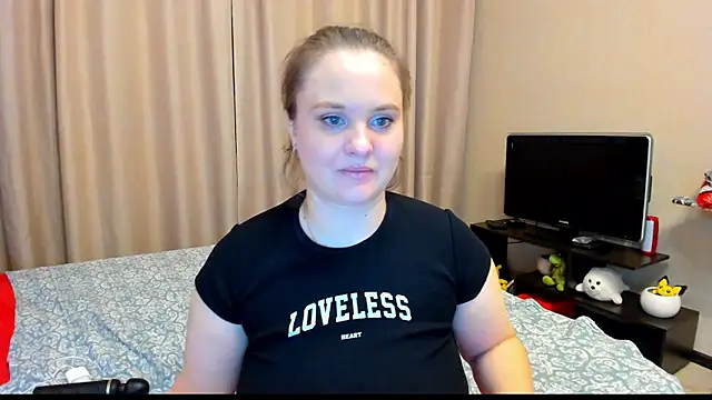 Snapshot of AlanaBrox chatting on December 3, 2024, 3:52 am AlanaBrox online show from December 3, 2024, 3:52 am