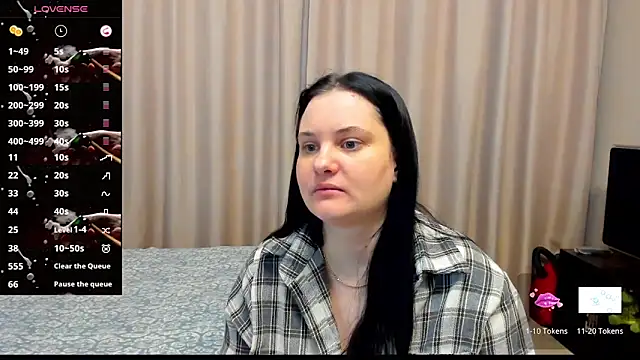 AlanaBrox online show from April 30, 2026, 1:45 am
