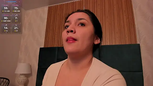 Kareena chopra online show from November 15, 2025, 12:45 pm