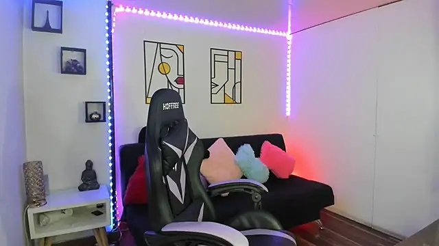 Snapshot of kay_marie chatting on February 3, 2025, 4:04 am kay marie online show from February 3, 2025, 4:04 am