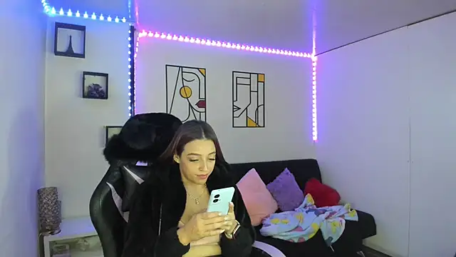 Snapshot of kay_marie chatting on February 20, 2025, 1:25 am kay marie online show from February 20, 2025, 1:25 am