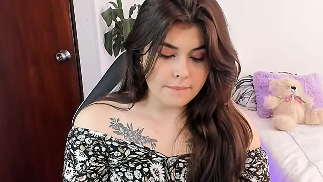 Snapshot of Alyaa_s chatting on March 2, 2025, 2:21 pm Alyaa s online show from March 2, 2025, 2:21 pm