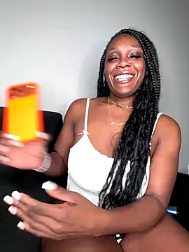 Snapshot of TilaTotti chatting on October 1, 2025, 1:11 am TilaTotti online show from October 1, 2025, 1:11 am