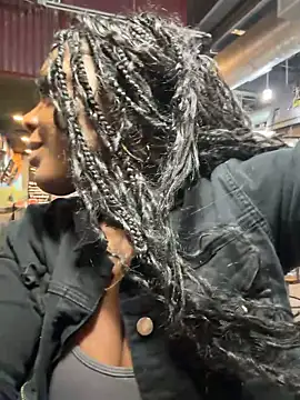 TilaTotti online show from December 22, 2025, 5:15 am