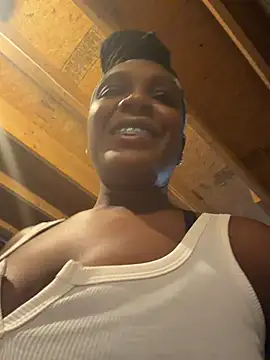 Snapshot of TilaTotti chatting on July 26, 2026, 12:08 am TilaTotti online show from July 26, 2026, 12:08 am