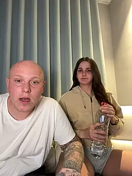 DoriDeluxe66 online show from March 11, 2025, 9:26 pm