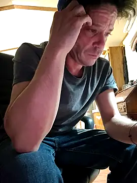 chosen923 online show from October 4, 2025, 6:00 am