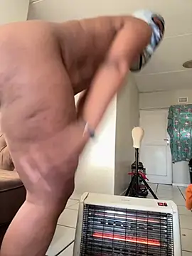 Snapshot of StupidNaturalPhatBooty_ chatting on July 2, 2026, 7:03 am StupidNaturalPhatBooty online show from July 2, 2026, 7:03 am