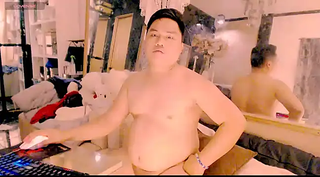 Snapshot of Hardking_69 chatting on March 5, 2025, 12:44 pm Hardking 69 online show from March 5, 2025, 12:44 pm