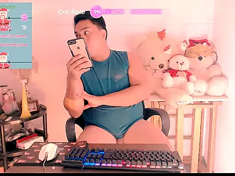 Snapshot of Hardking_69 chatting on December 15, 2025, 3:49 pm Hardking 69 online show from December 15, 2025, 3:49 pm