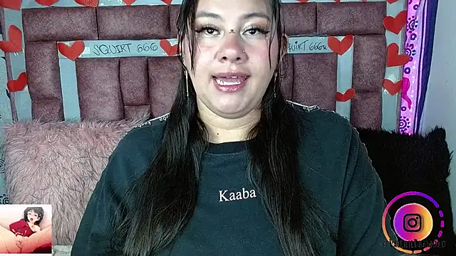 Snapshot of ValerieDiiamond chatting on March 8, 2026, 4:49 am ValerieDiiamond online show from March 8, 2026, 4:49 am