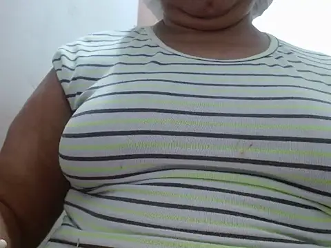 megganplayx online show from October 4, 2025, 9:57 pm