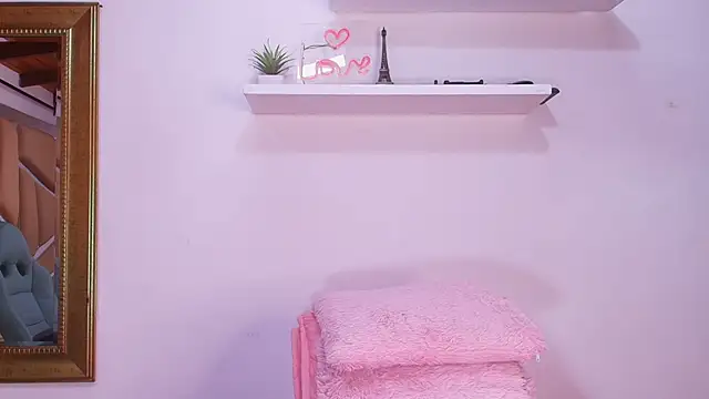 Snapshot of naia_blessed chatting on September 11, 2025, 7:14 pm naia blessed online show from September 11, 2025, 7:14 pm